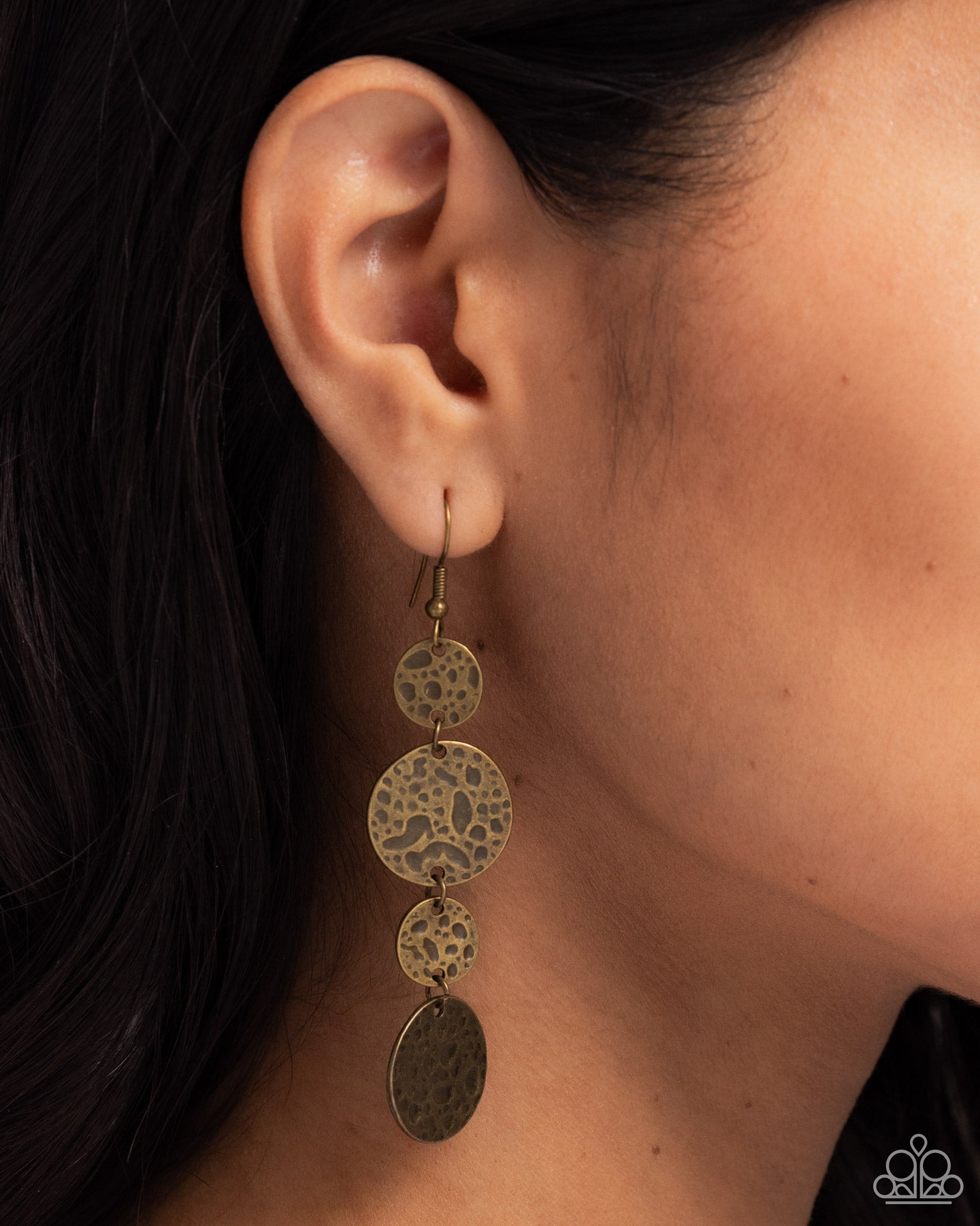 Texture Tutorial - Brass Fishhook Earrings - Paparazzi Accessories