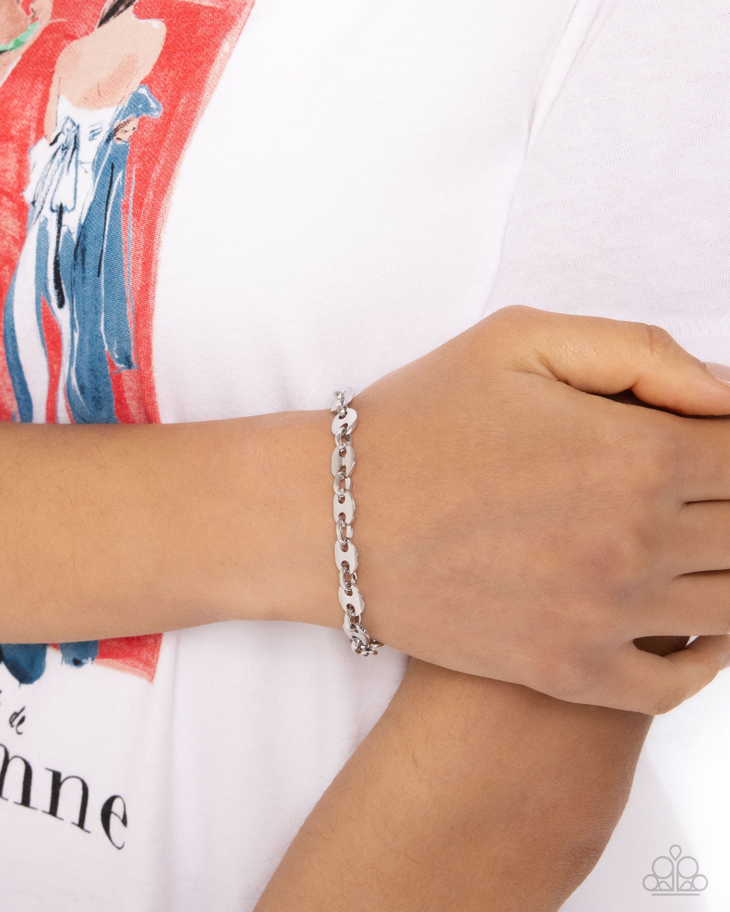 Abstract Adventure - Silver Clasp Bracelet - Paparazzi Accessories