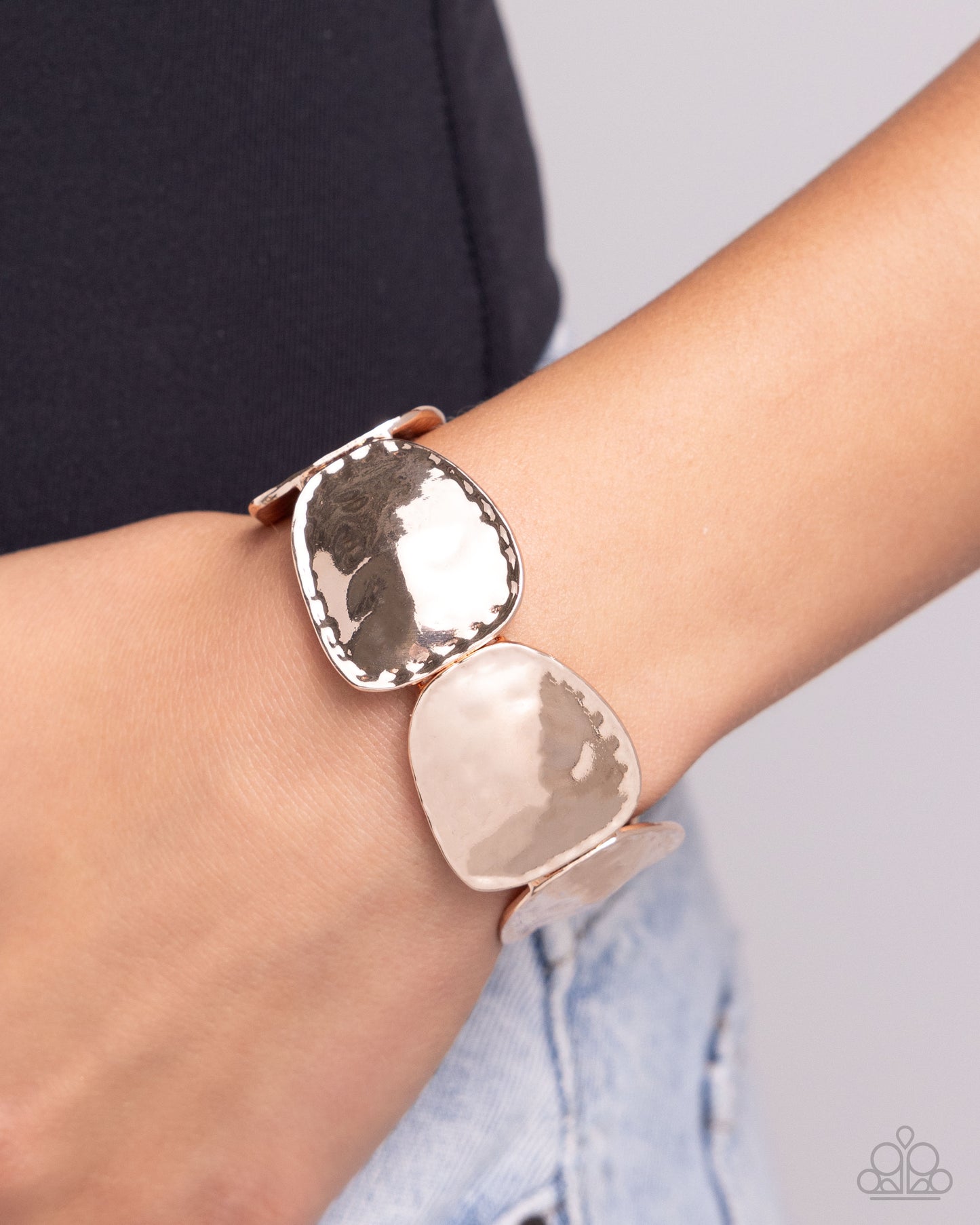 Admirably Antiqued - Rose Gold Stretchy Bracelet - Paparazzi Accessories