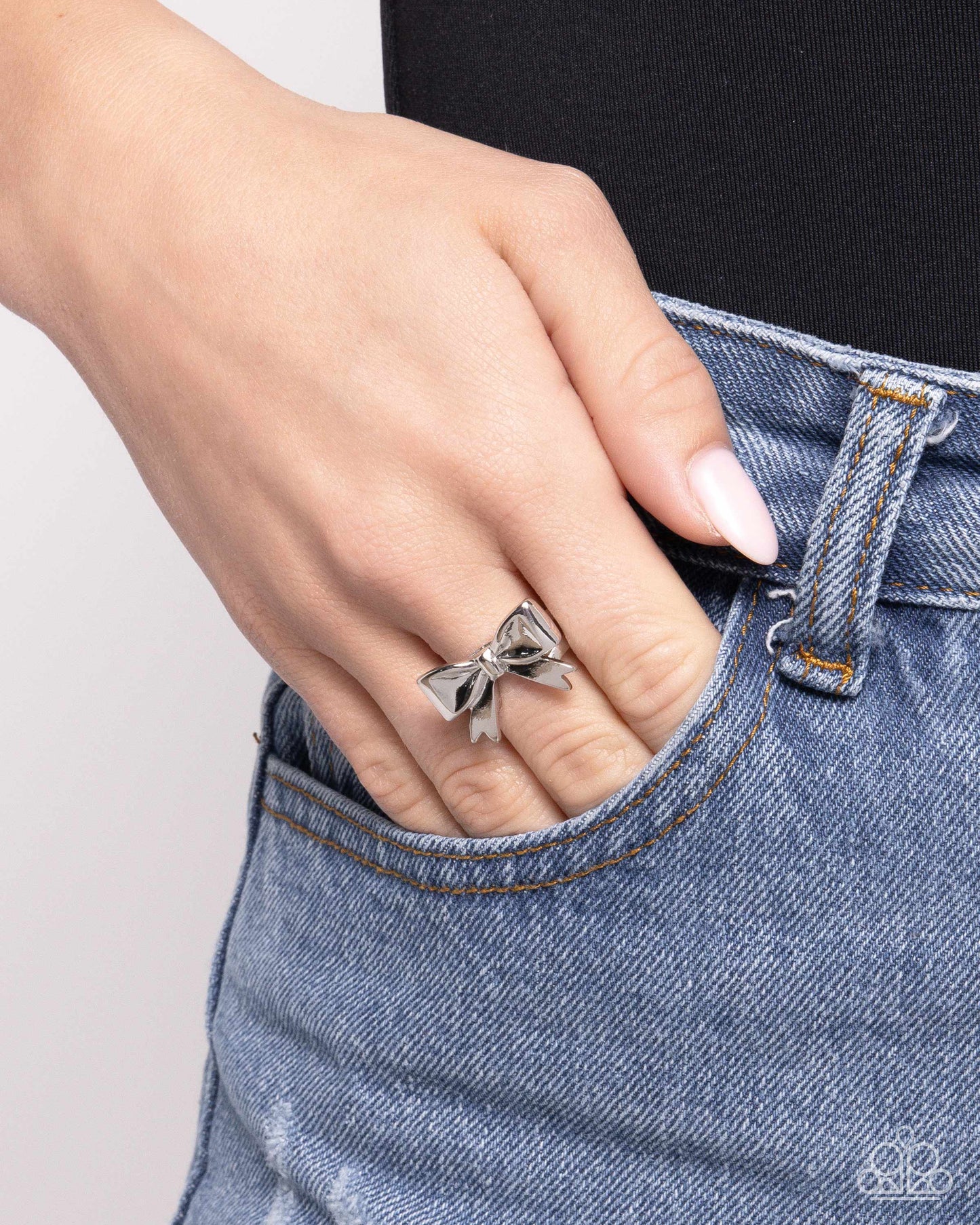 Becoming Brilliant - Silver Bow Ring - Paparazzi Accessories