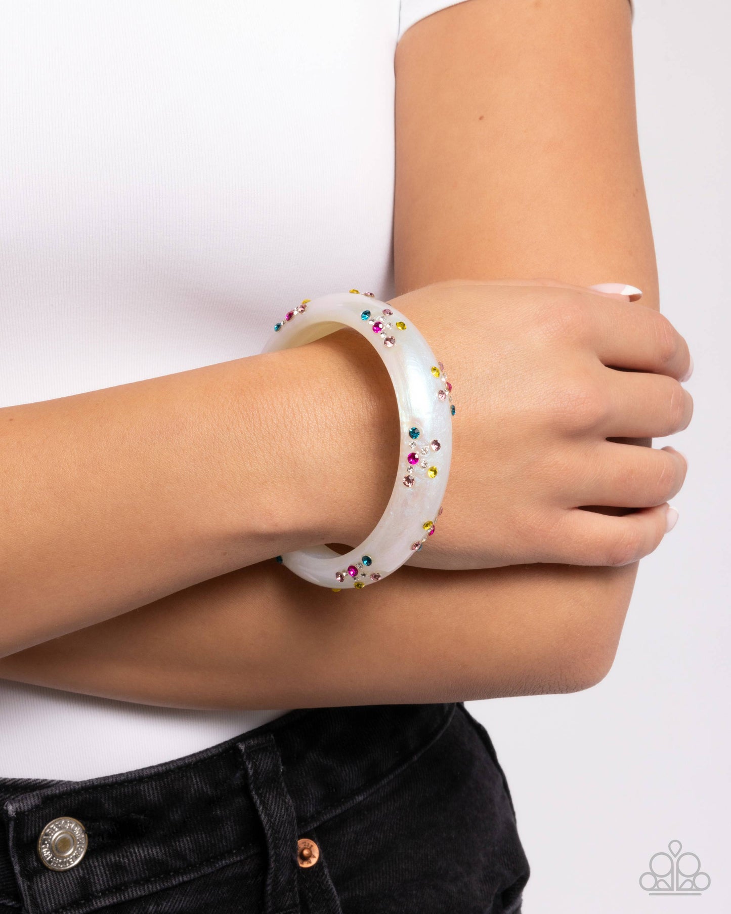 Captivating Color - Pink Rhinestone White Acrylic Bangle Bracelet - Paparazzi Accessories