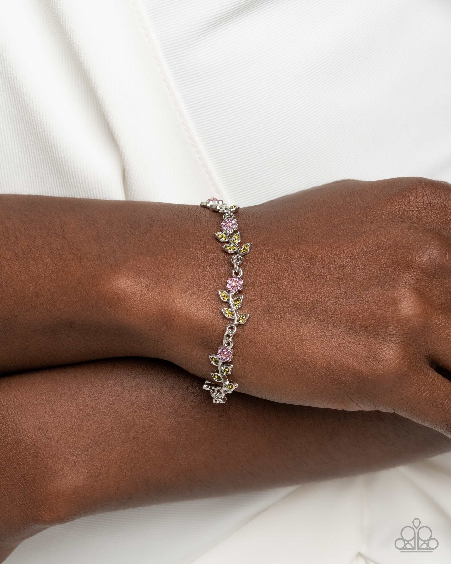 Complete Look - "Estate Grounds - Pink" Necklace & "Personal Estate - Pink" Bracelet - Paparazzi Accessories