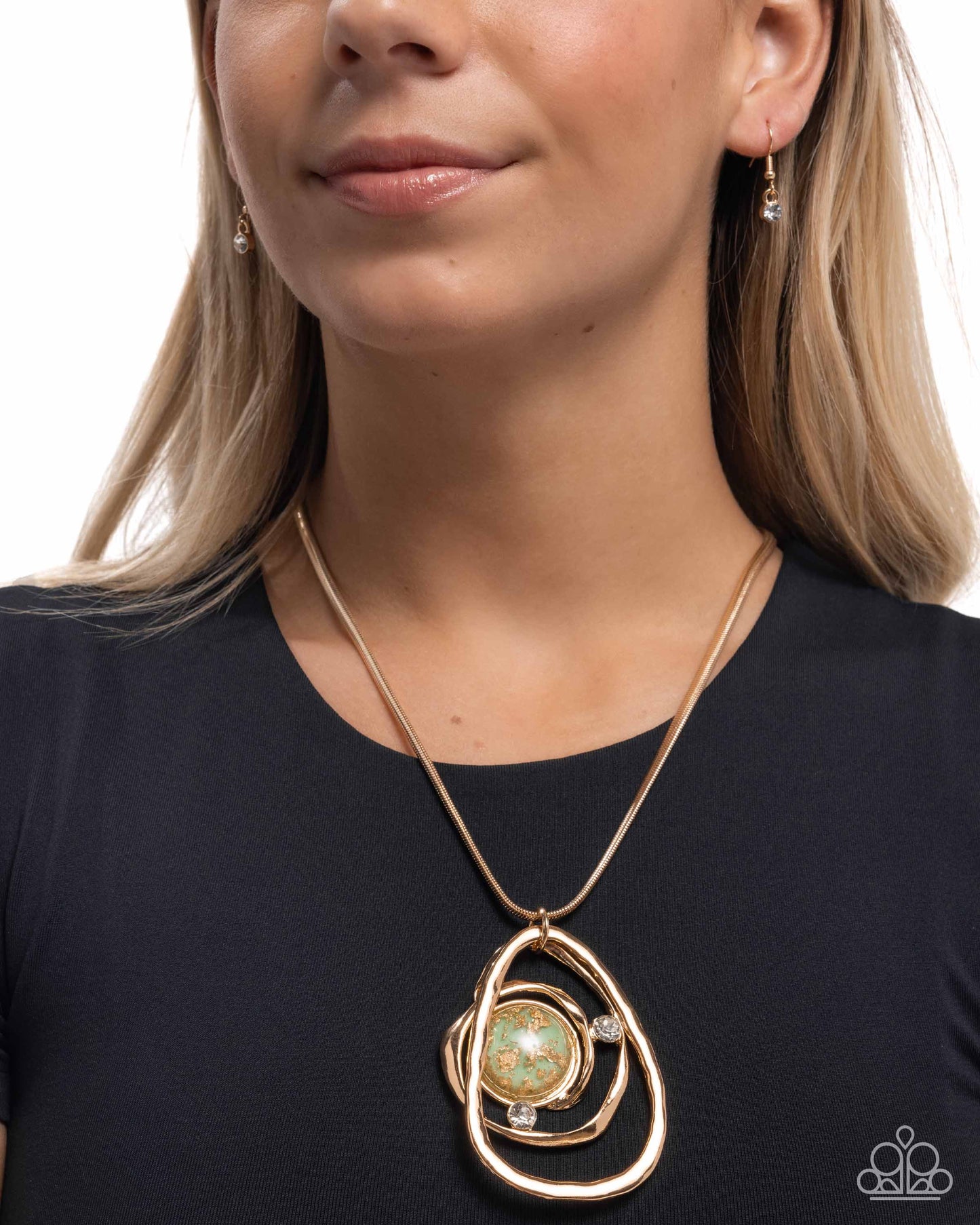 Abstract Advance - Green Bead Gold Foil Flecked Gold Pendant Necklace - Paparazzi Accessories