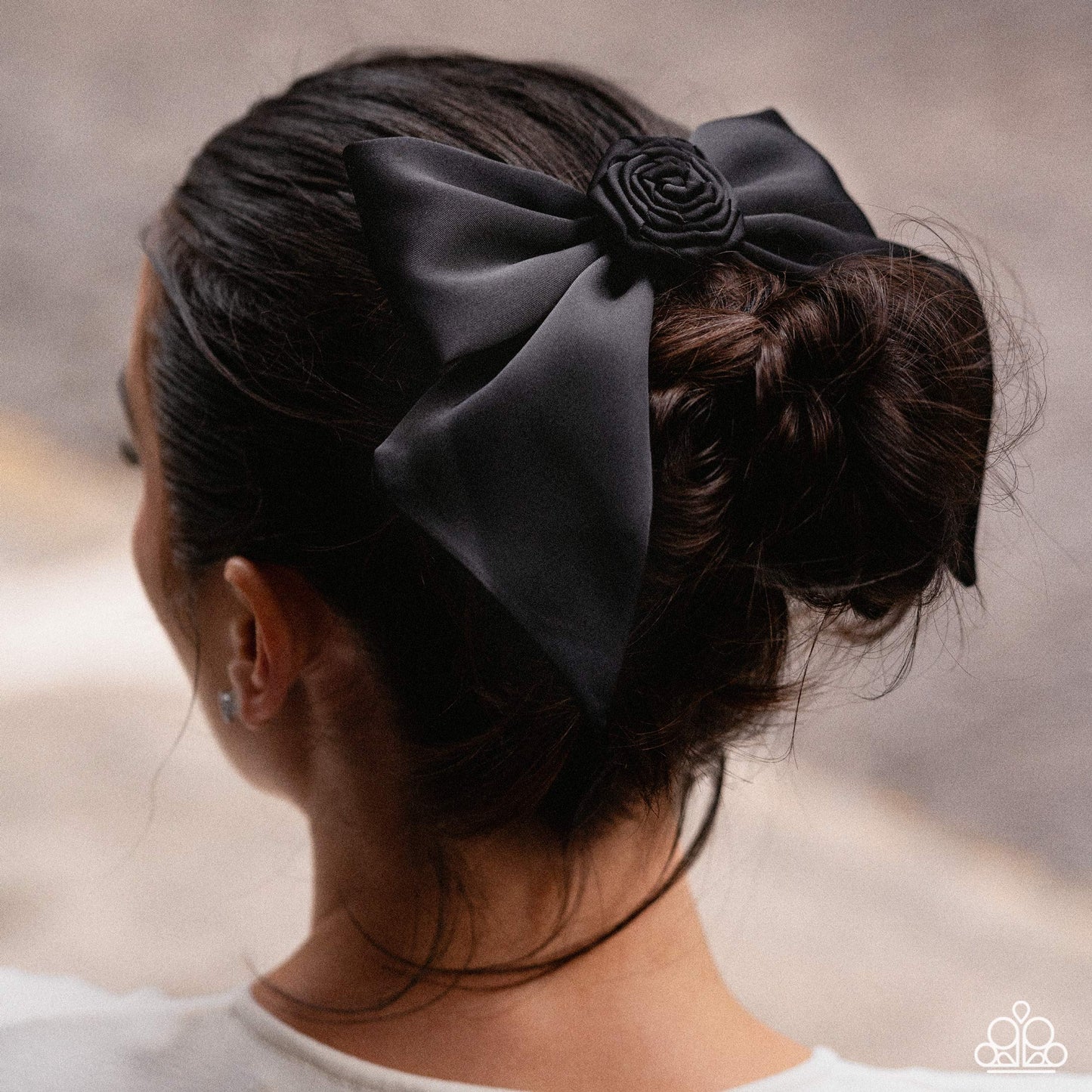 Wistful Wonder - Black Rose Silky Ribbon Bow Hair Clip - Paparazzi Accessories