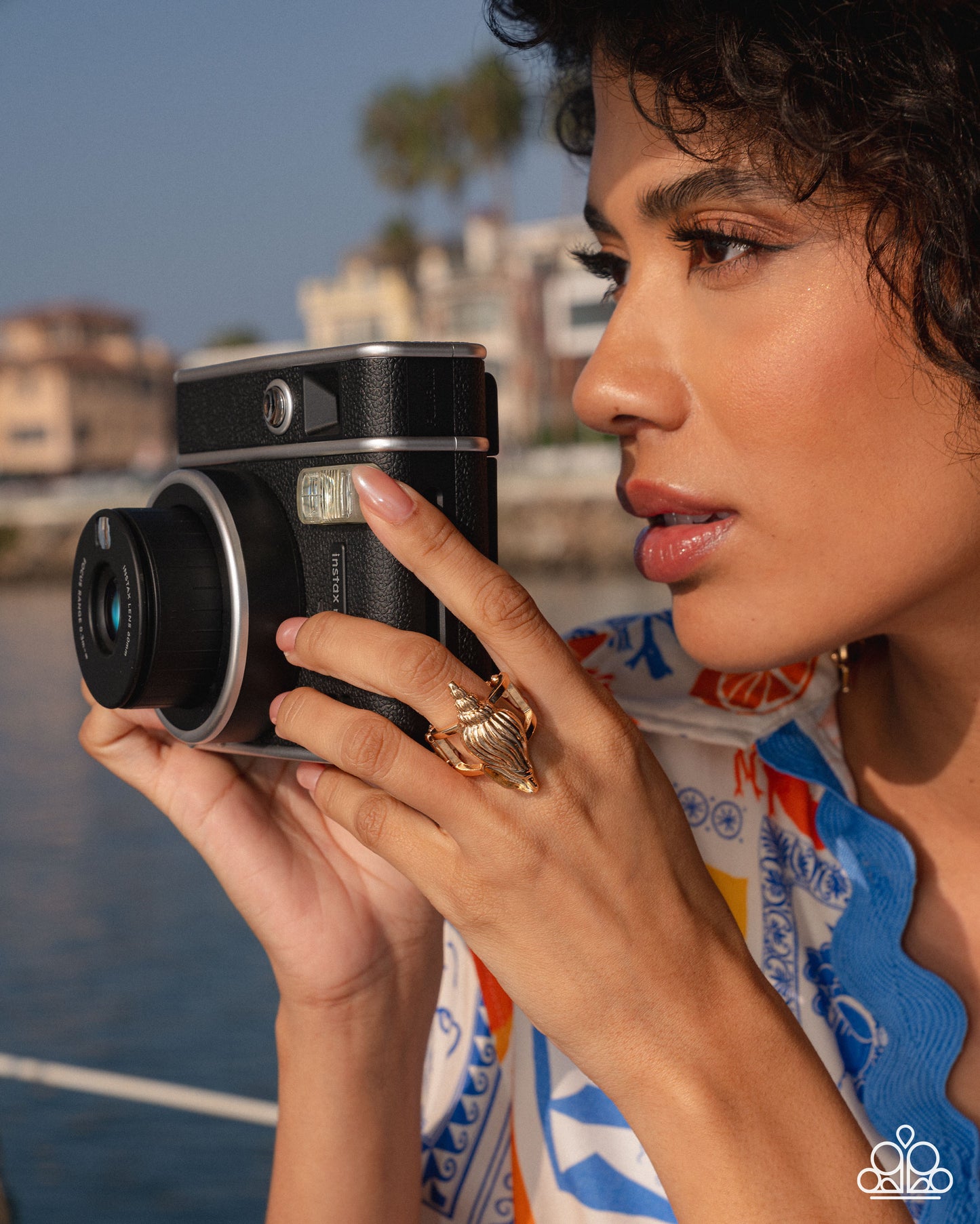 California Conch - Gold Shell Ring - Paparazzi Accessories