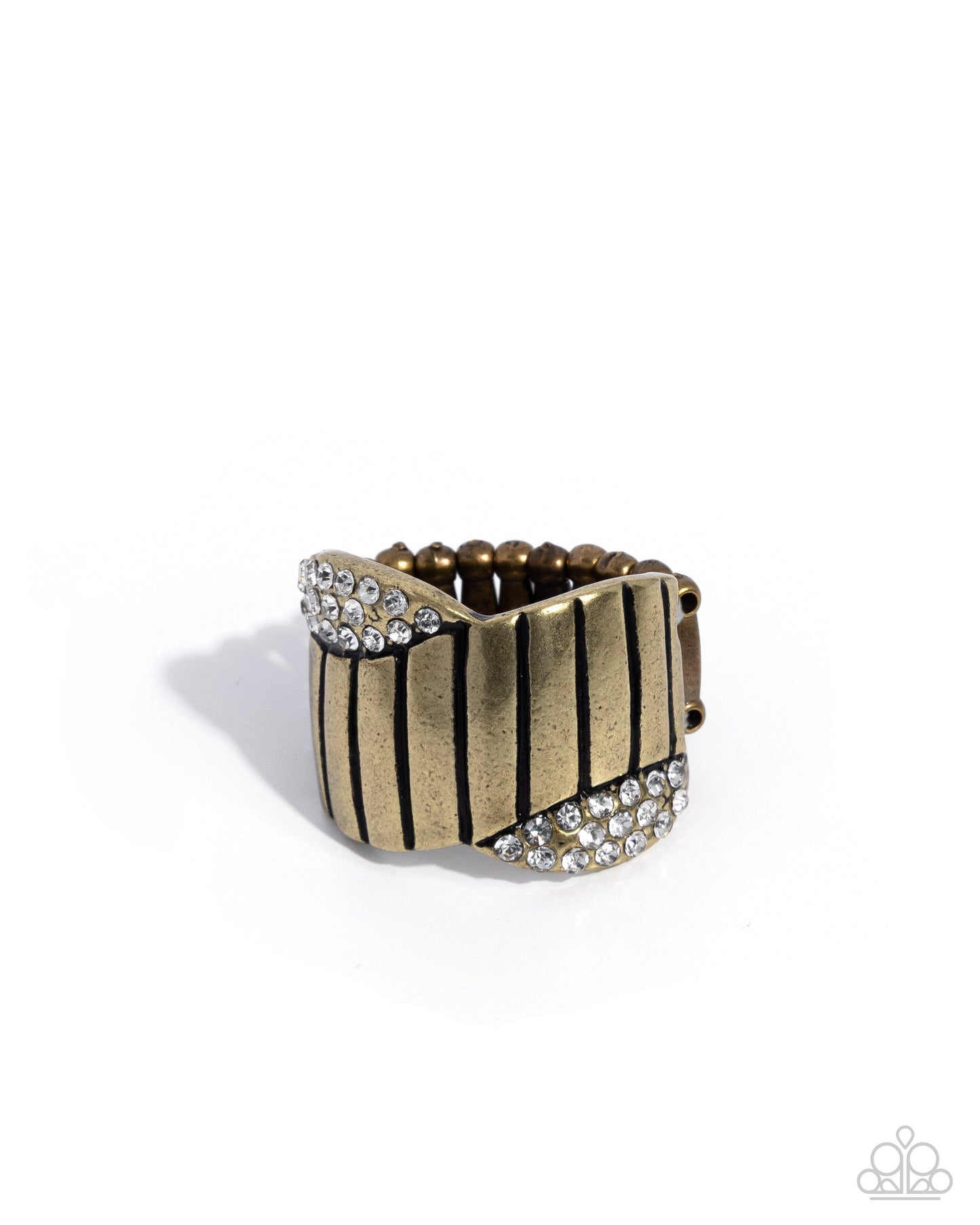 Chic Crossover - Brass