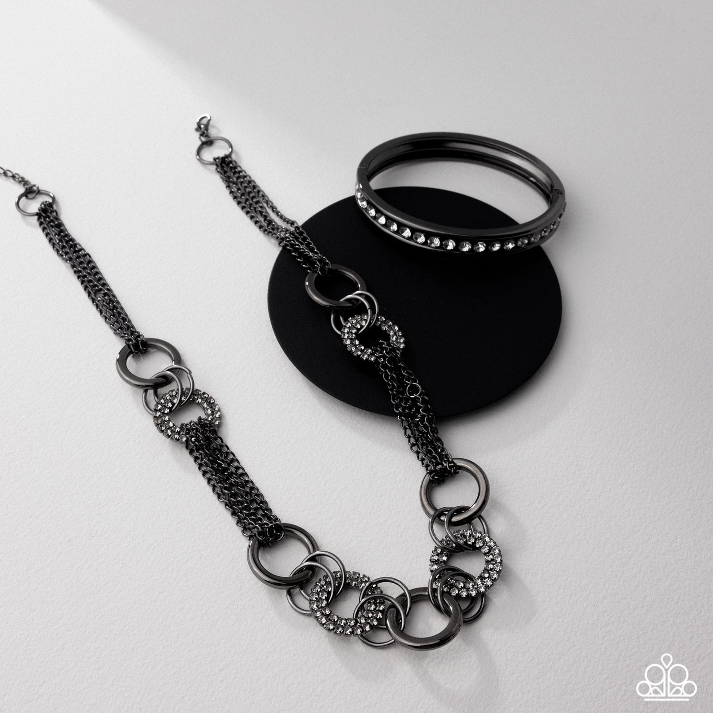 Defiant Dazzle - Black Necklace - Magnificent Musings December 2025 - Paparazzi Accessories