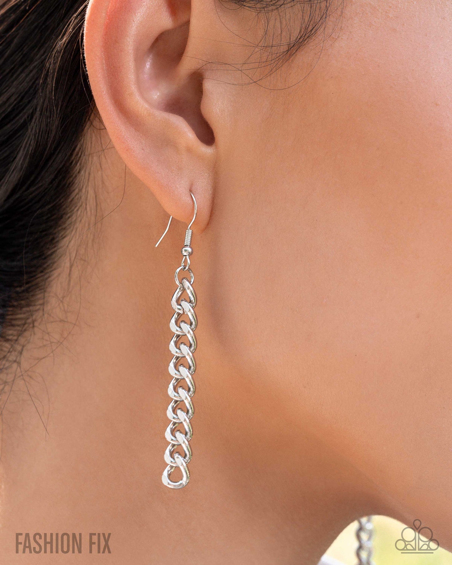 Proud as an Eagles Scream - Silver Necklace - Sunset Sightings - October 2025 - Paparazzi Accessories