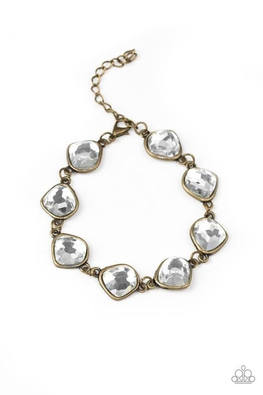 Perfect Imperfection - Brass Clasp Closure Bracelet - Paparazzi Accessories