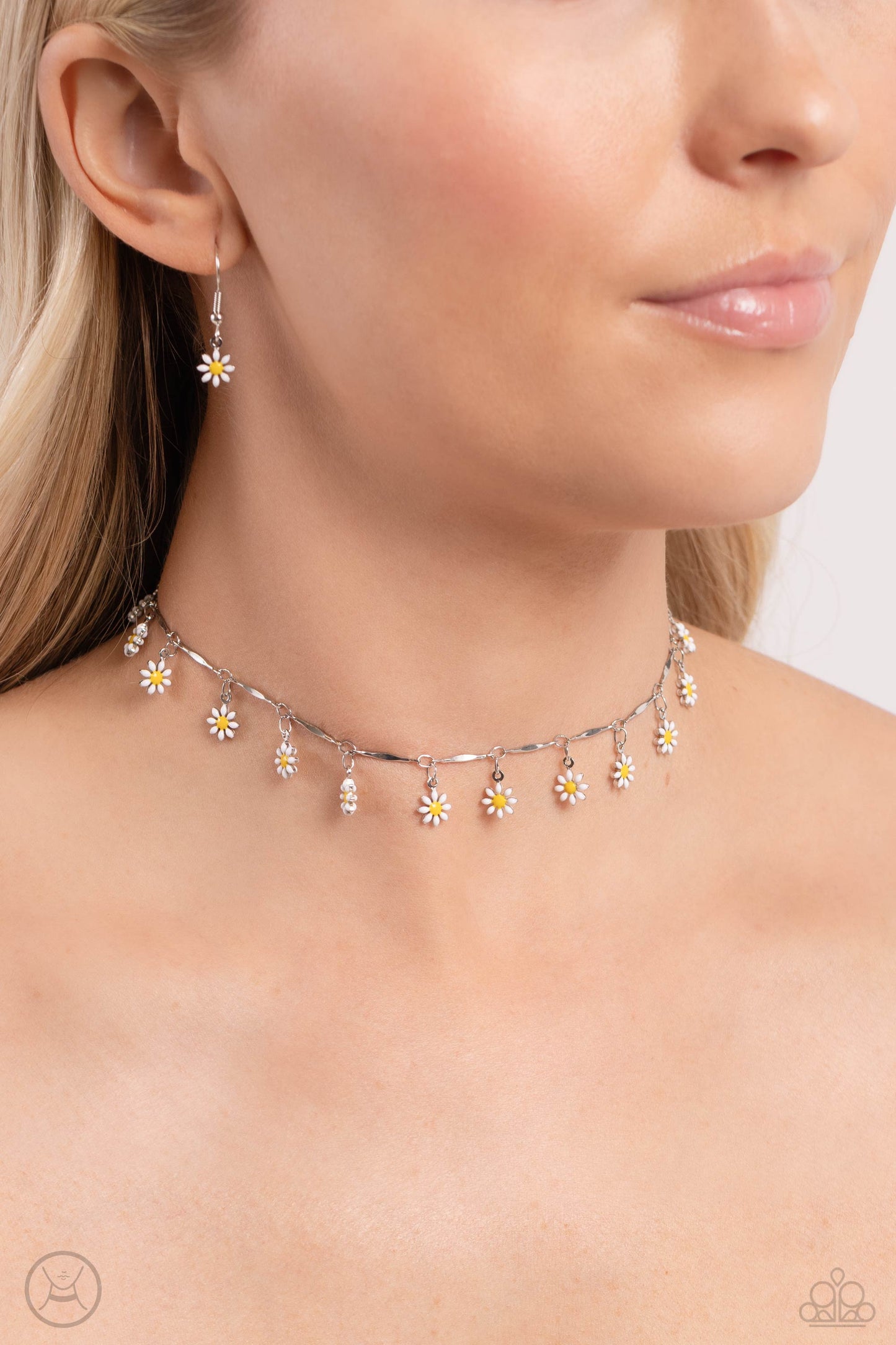 Delicate Display - White Flower Choker Necklace - Paparazzi Accessories