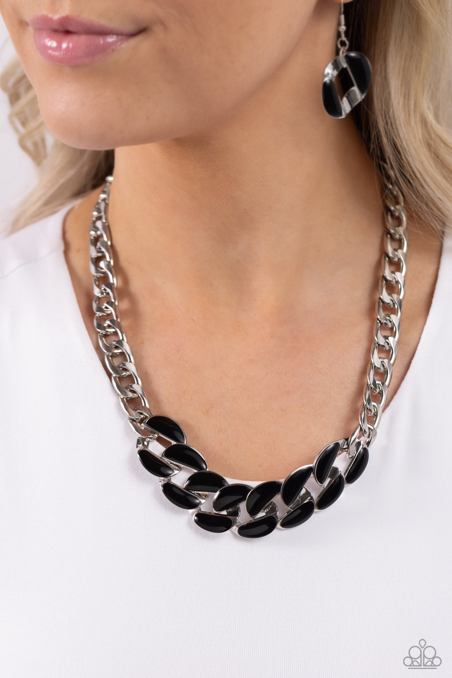 CURB Craze - Black Enamel Chain Necklace - Paparazzi Accessories