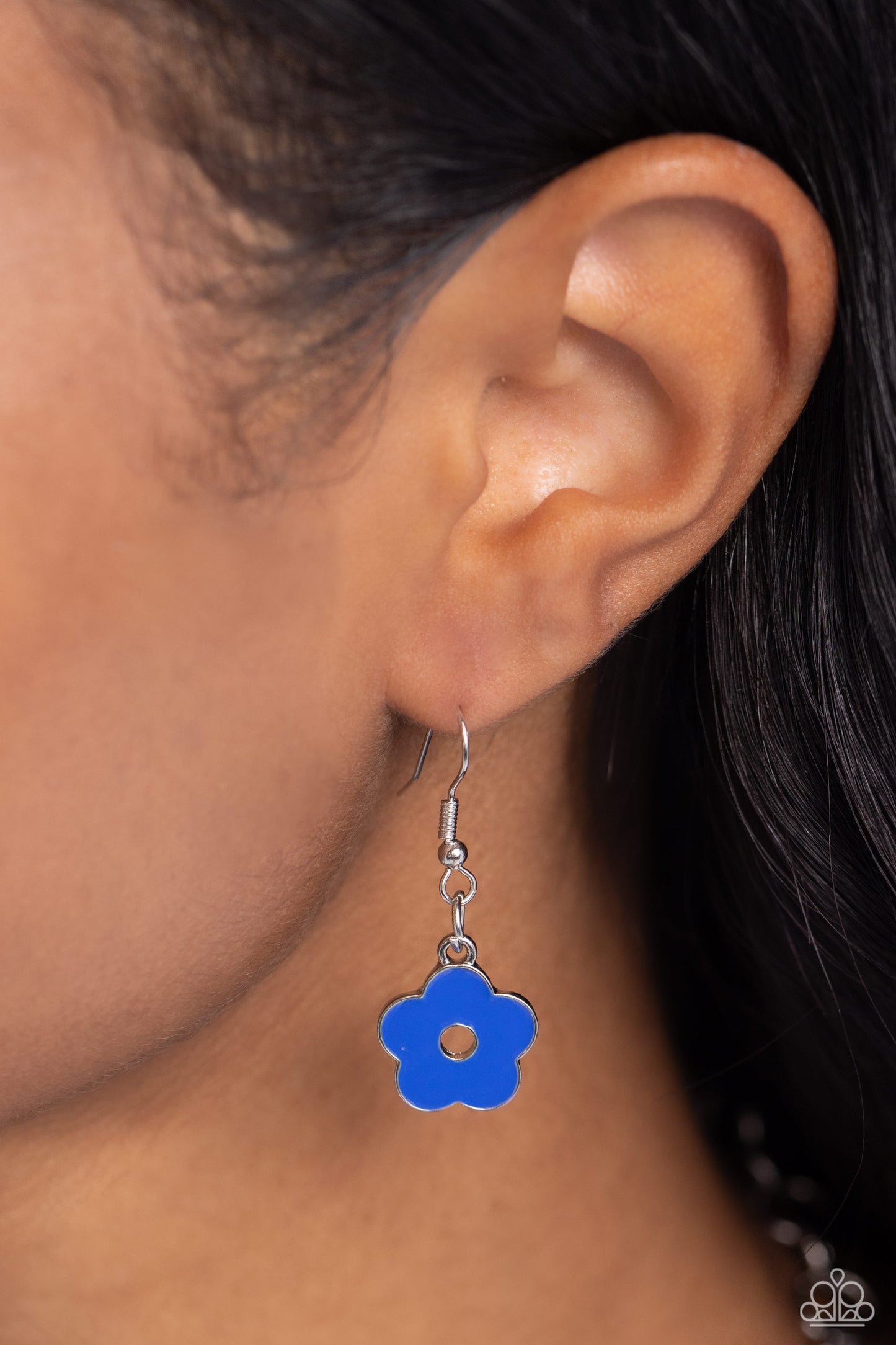 Cartoon Couture - Blue Enamel Flower Necklace - Paparazzi Accessories