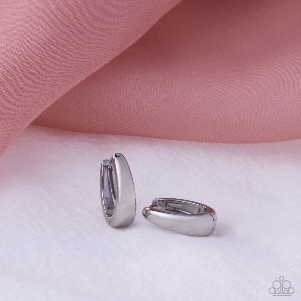 Stainless Stroll - Silver - April 2026 Life of the Party Exclusive