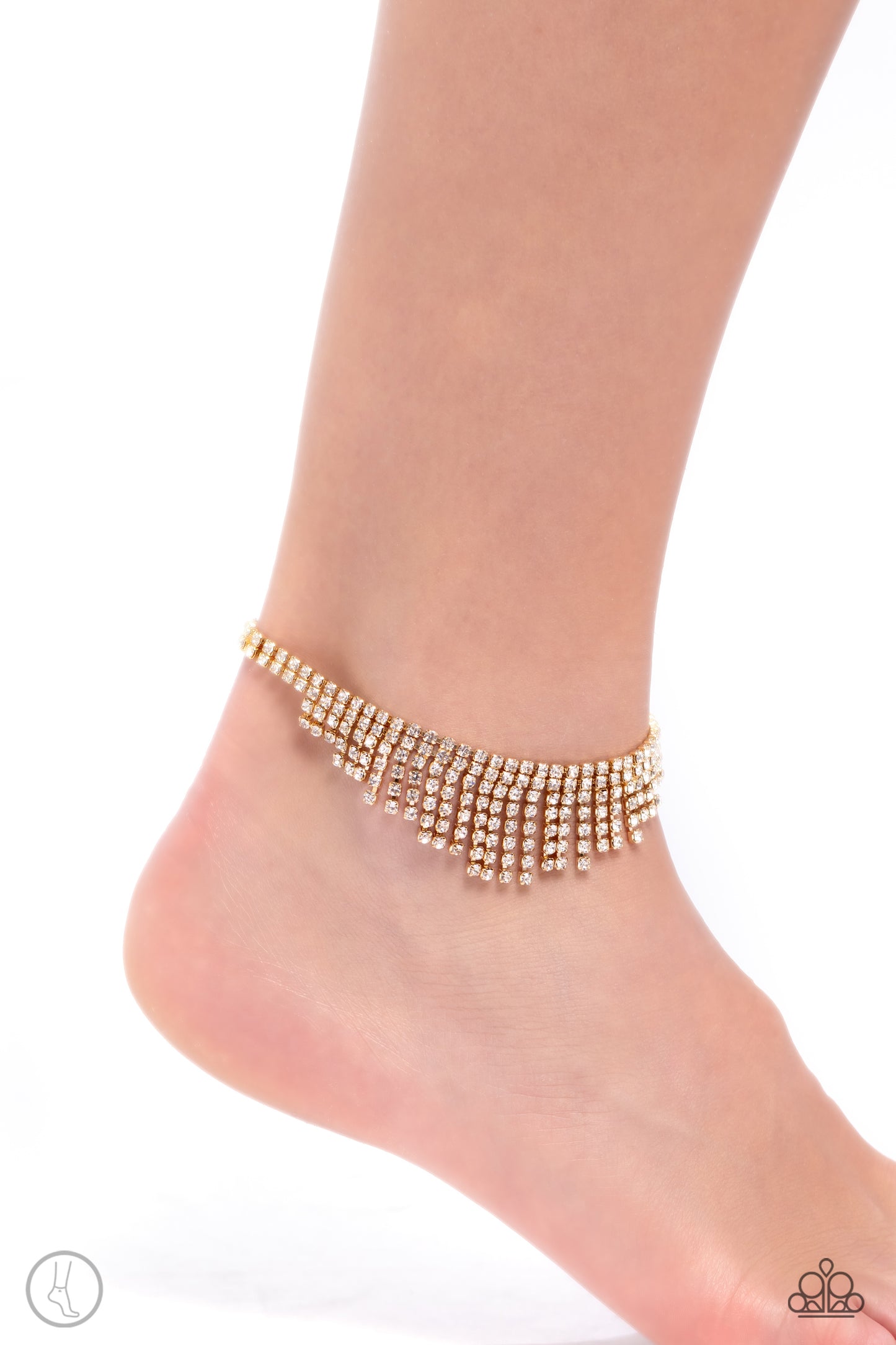 Curtain Confidence - Gold Clasp Anklet - Paparazzi Accessories