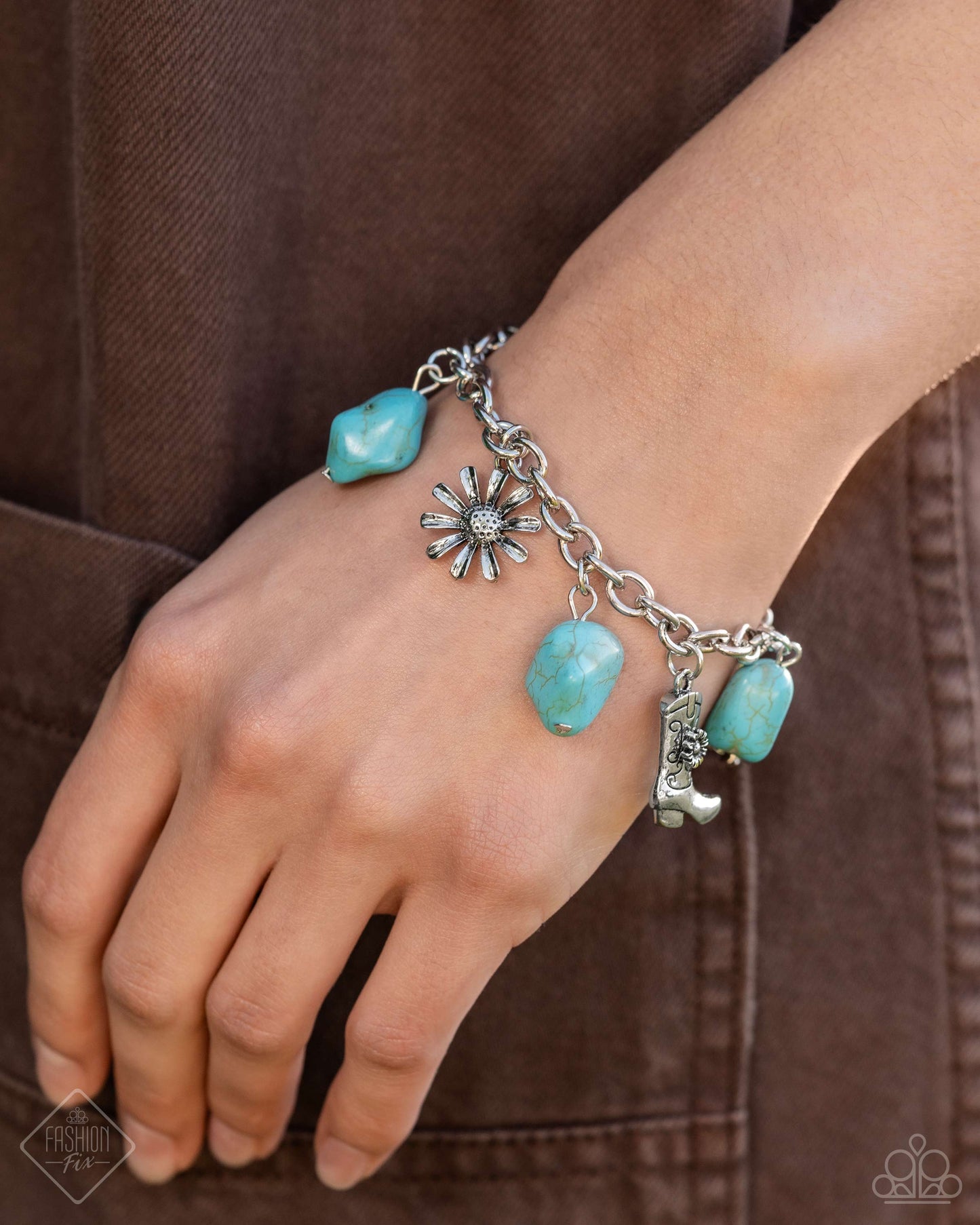 Badlands Beau - Blue Clasp Bracelet - Paparazzi Accessories