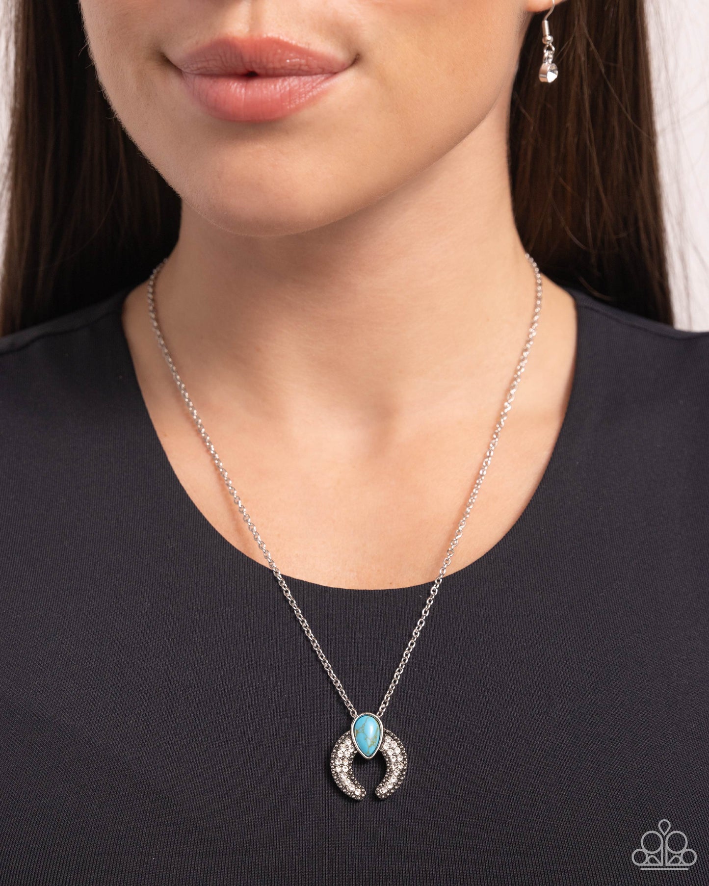 Horseshoe Haute - Blue Crackle Stone Pendant Necklace - Paparazzi Accessories