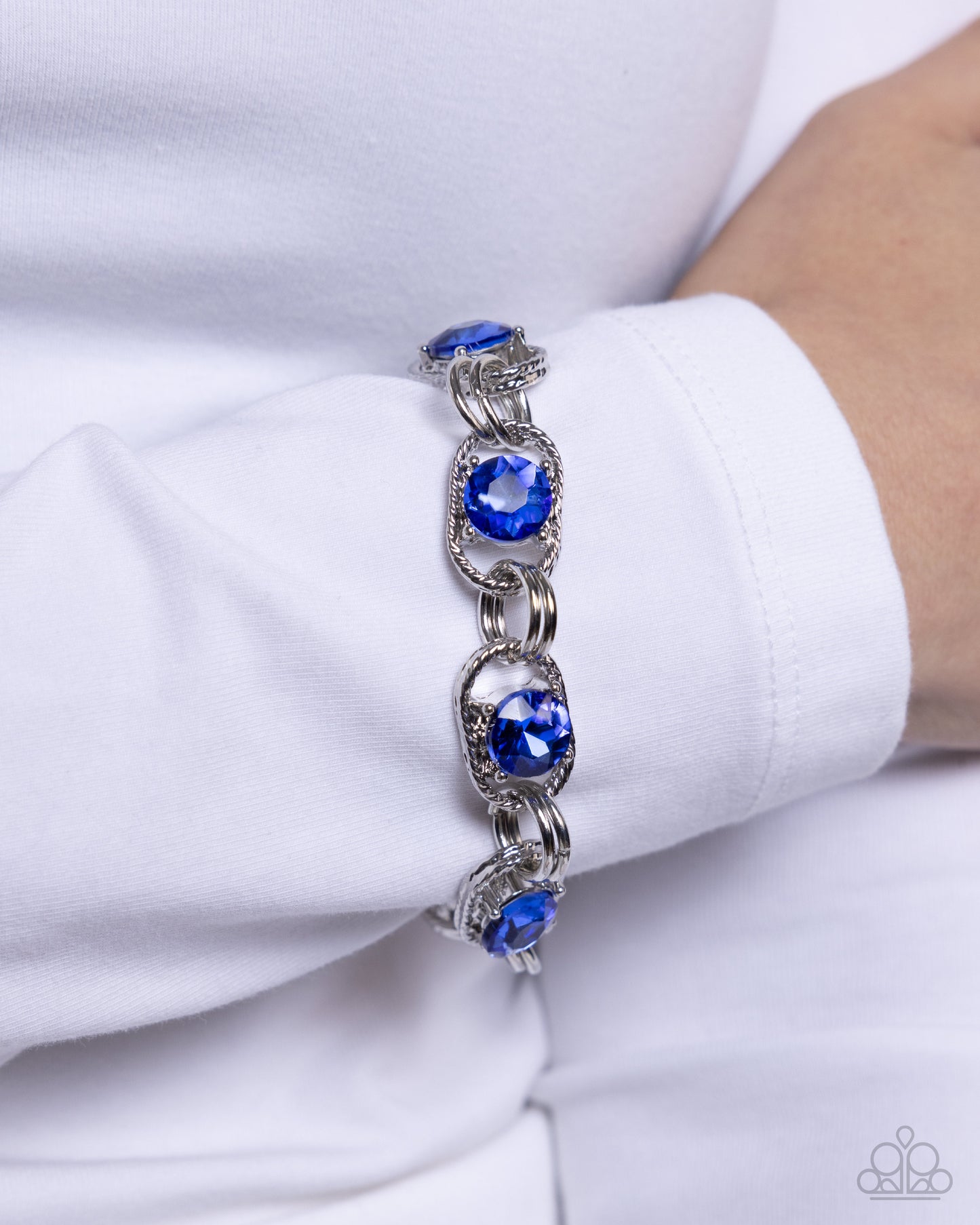 Serrated Secret - Blue Rhinestone Clasp Bracelet - Paparazzi Accessories