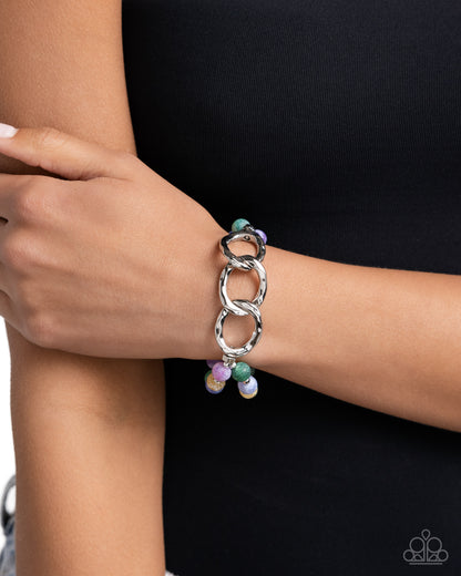 Hammered Haven - Green Stone Stretchy Bracelet - Paparazzi Accessories