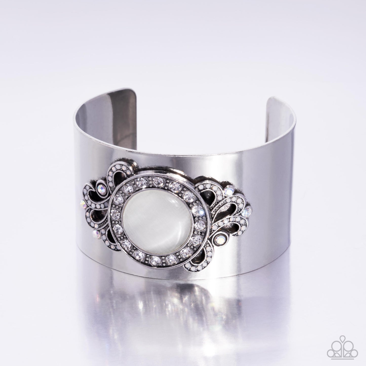 Paisley Princess - White Cat's Eye Stone Silver Cuff Bracelet - Paparazzi Accessories