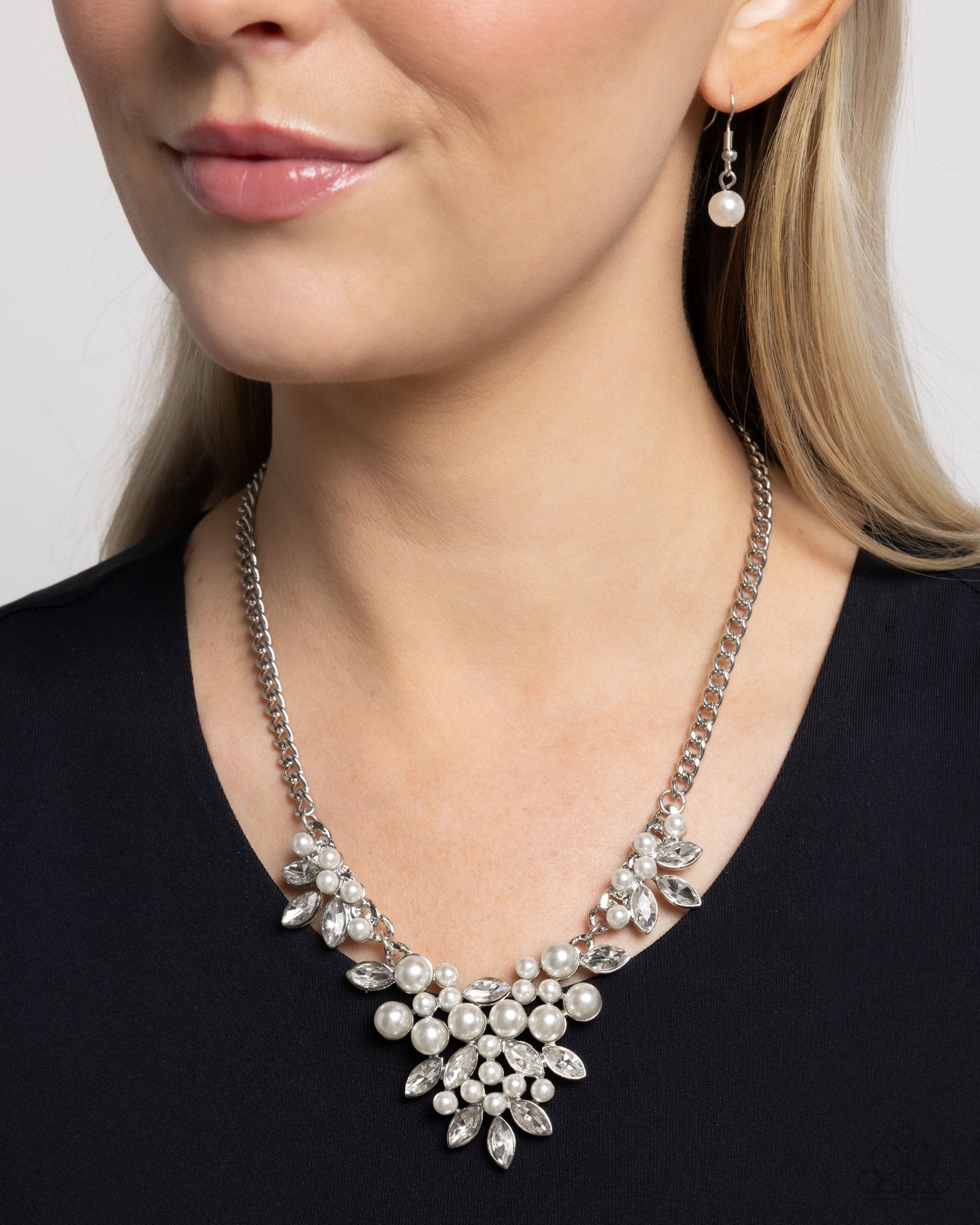 Fresh Facets - White