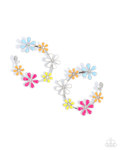 Wreathed Welcome - Earrings