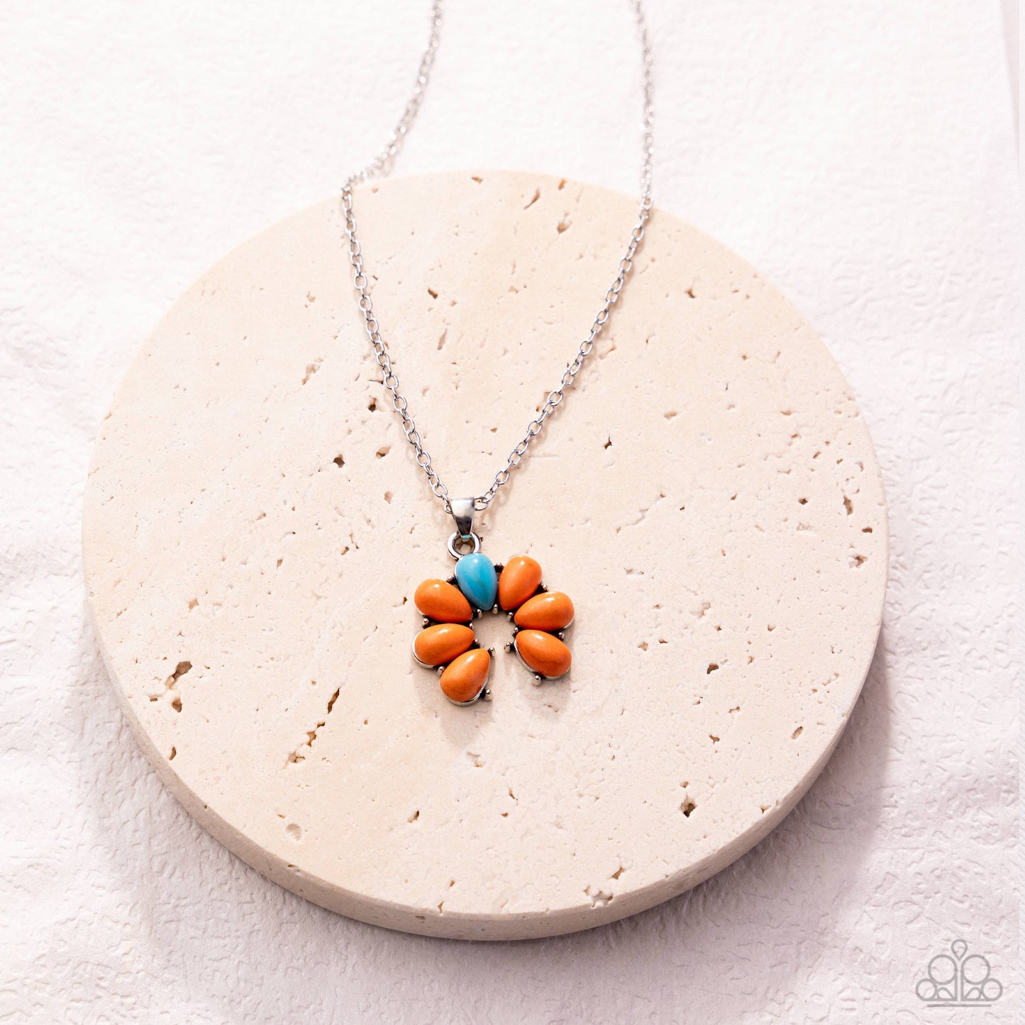 Highland Horseshoe - Orange