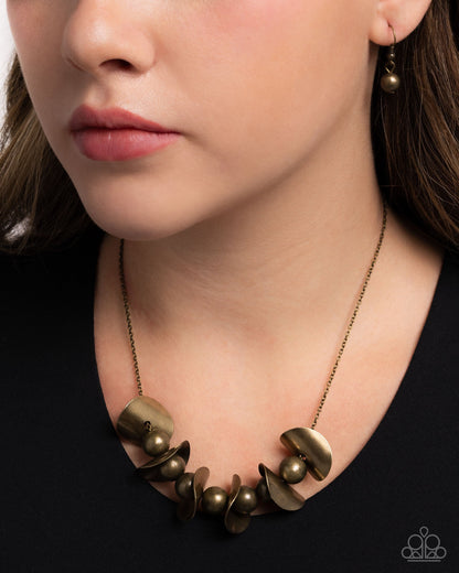 First Come First CURVE