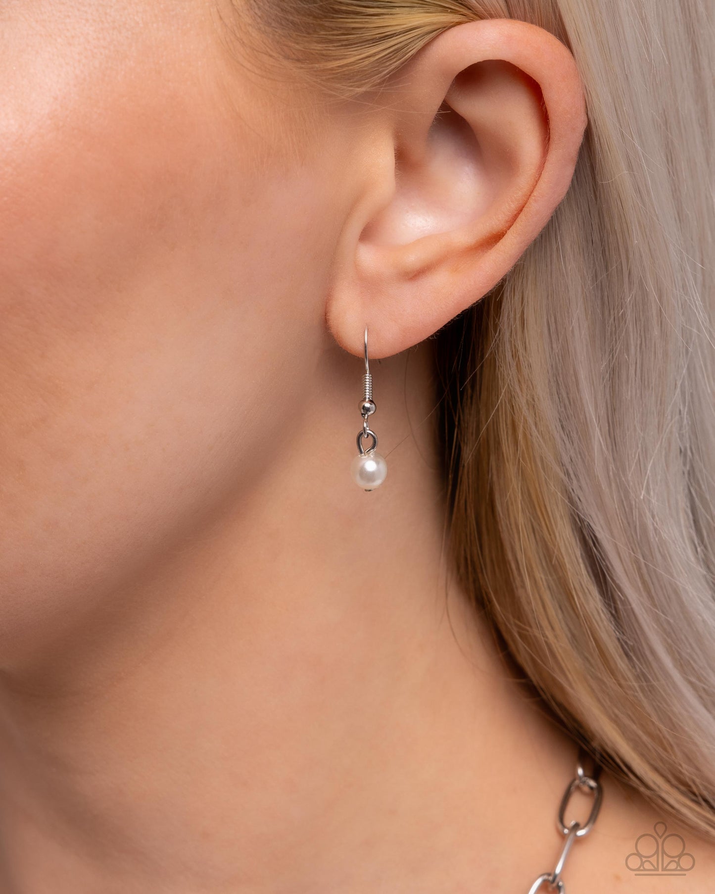 Introducing Me - Black Rhinestone White Pearl Silver Heart Necklace - Paparazzi Accessories