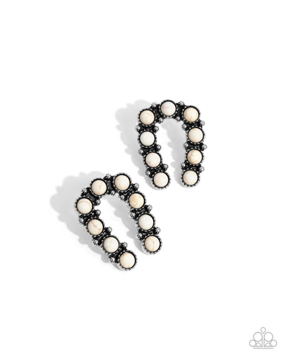 Antiqued Silver and White Crackle Stone Complete Look - Paparazzi Accessories