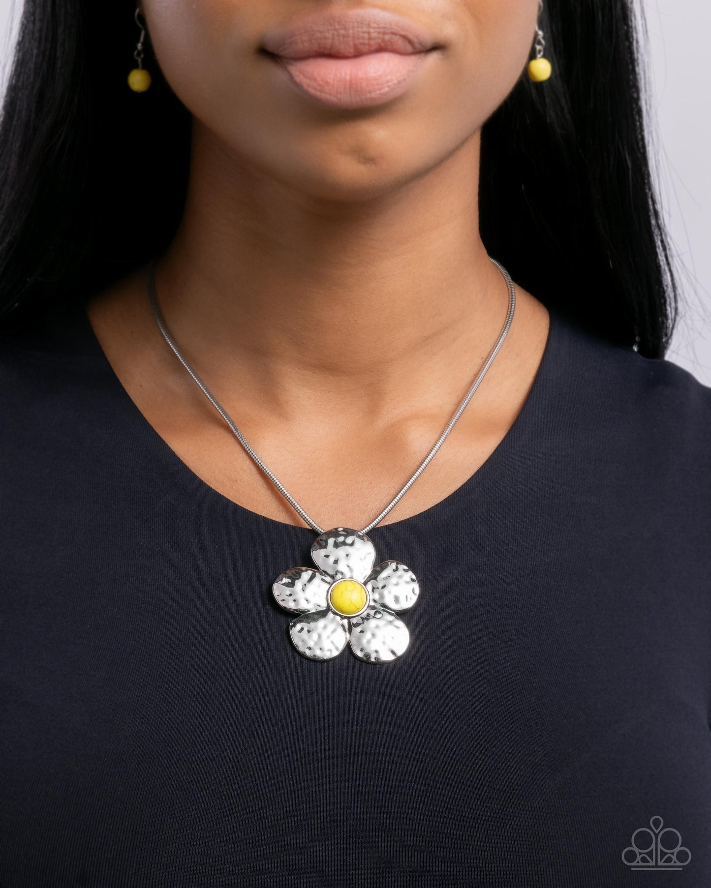 Tasteful Texture - Yellow Stone Silver Flower Pendant Necklace - Paparazzi Accessories