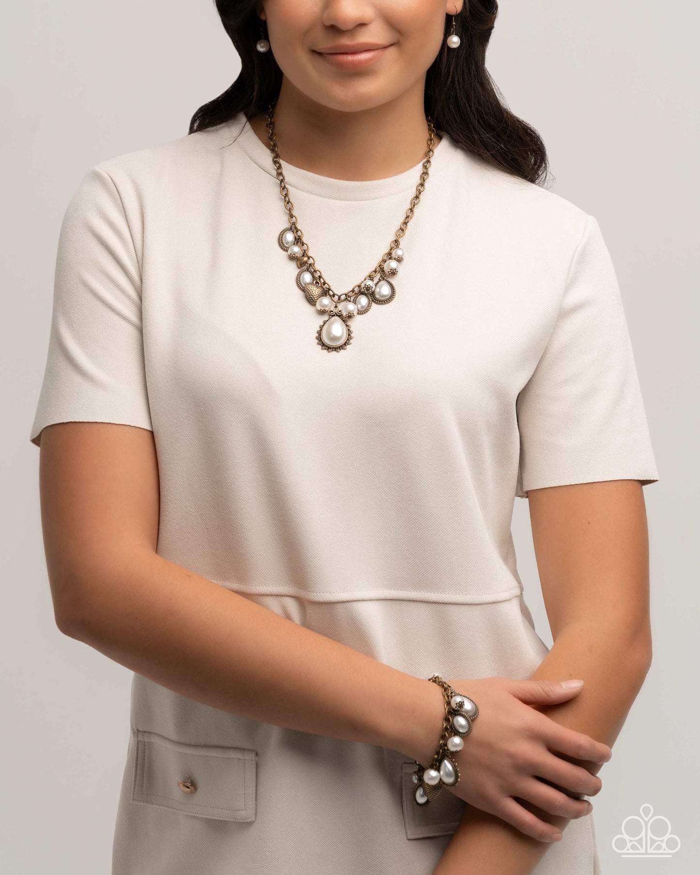 Pearly Pact - Complete Look