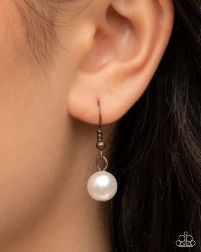 Pearly Pact - Complete Look