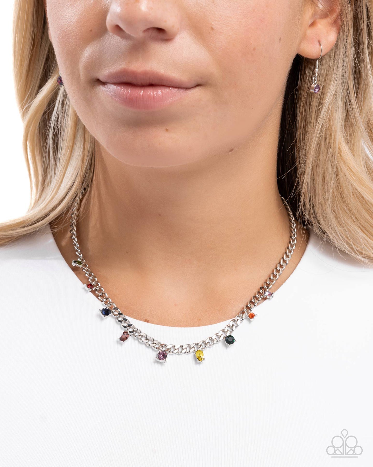 Rebellious Radiance - Necklace