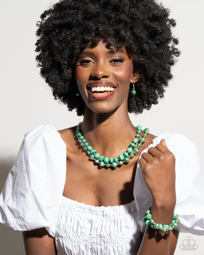 Green Beaded Necklace & Stretchy Bracelet Complete Look