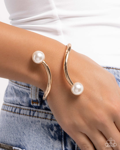 Effulgent Exemplar - Gold White Pearl Hinge Bracelet - Paparazzi Accessories