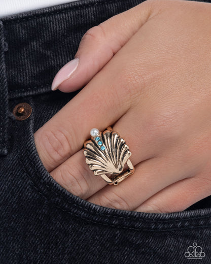 Seashell Side - Blue Rhinestone Gold Seashell Ring - Paparazzi Accessories