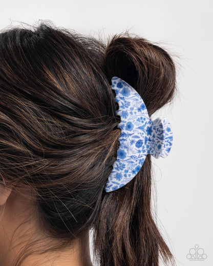 Painted Prize - Blue Floral Print White Acrylic Claw Clip - Paparazzi Accessories
