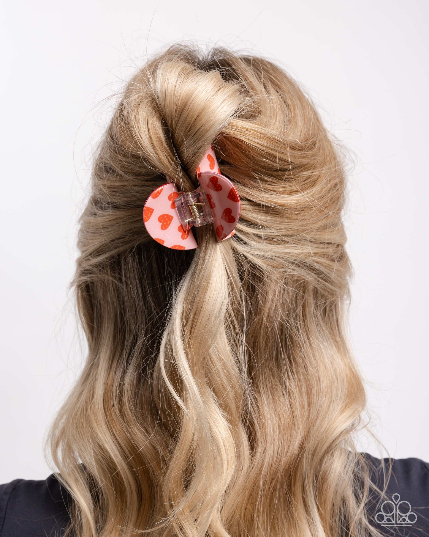 Courting Clip - Red Heart Claw Hair Clip - Paparazzi Accessories