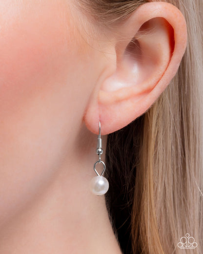 Pearl Pageantry - Black