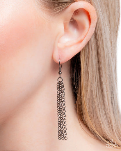 Sleek Staccato - Black - Gunmetal Chain Necklace - Paparazzi Accessories