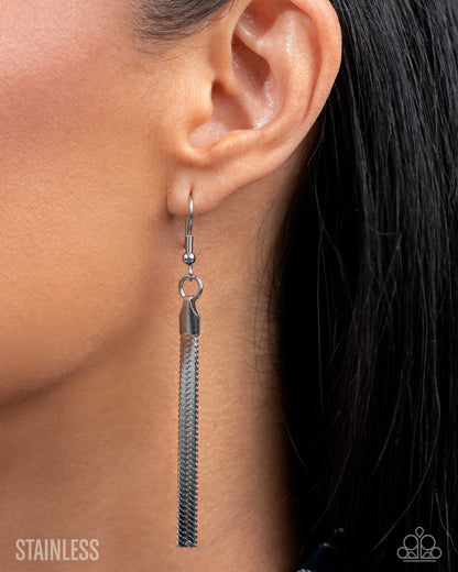 Herringbone Haute - Silver - Stainless Steel Herringbone Chain Necklace - June 2025 Life of the Party Exclusive - Paparazzi Accessories