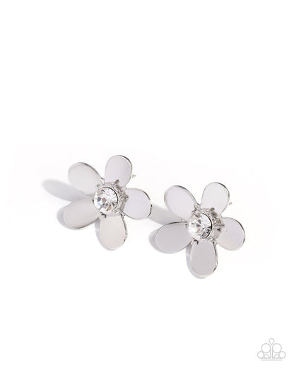 Blooming Boutique - White