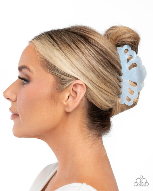 Princess Pizzazz - Blue Iridescent Claw Clip - Paparazzi Accessories