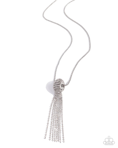 Chic Cohort - White