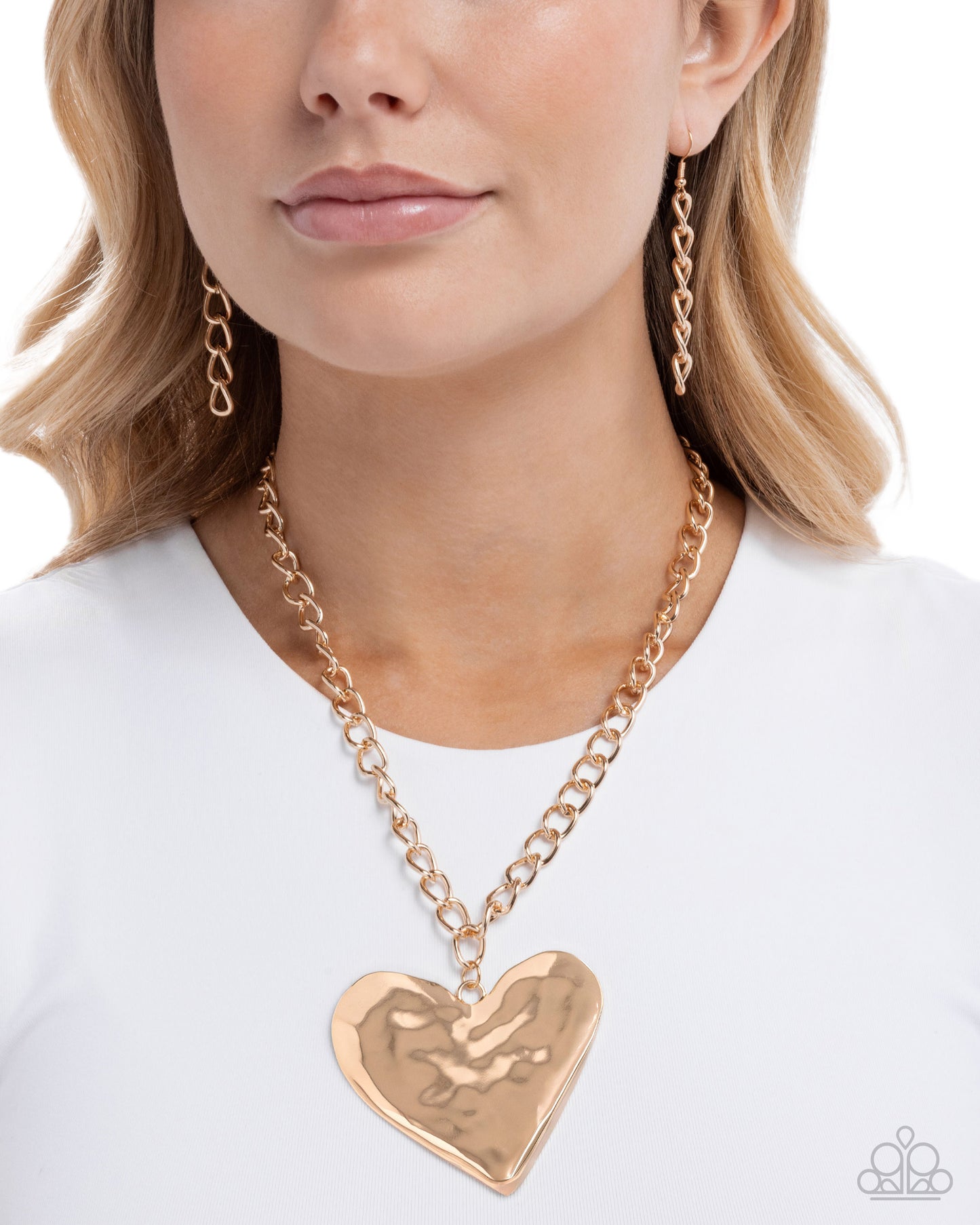 Hammered Heartthrob - Gold Heart Pendant Necklace - Paparazzi Accessories