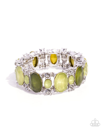 Moderate Moment - Green Acrylic Silver Stretchy Bracelet - Paparazzi Accessories