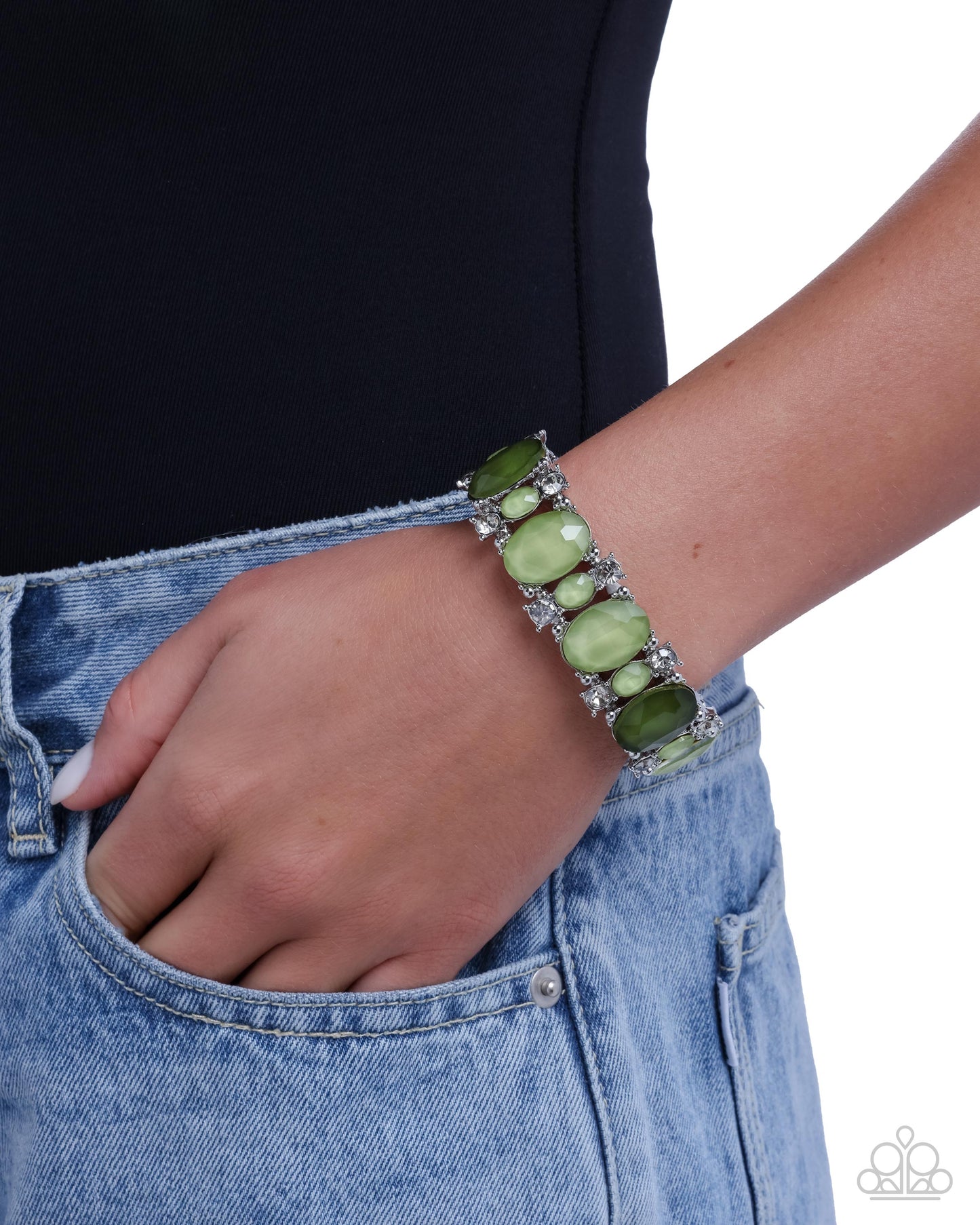 Moderate Moment - Green Acrylic Silver Stretchy Bracelet - Paparazzi Accessories
