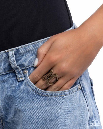 Confident Curves - Brass Ring - Paparazzi Accessories