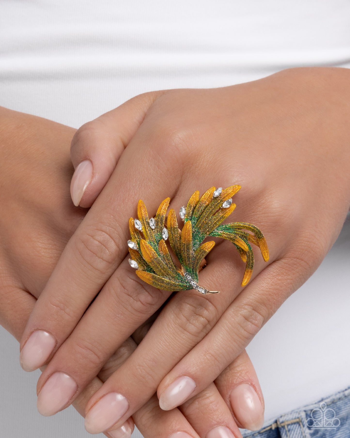Fantastical Feather - Yellow
