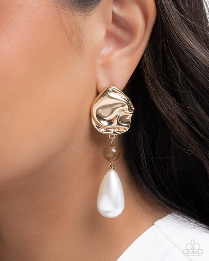Exquisite Elegance - Brown